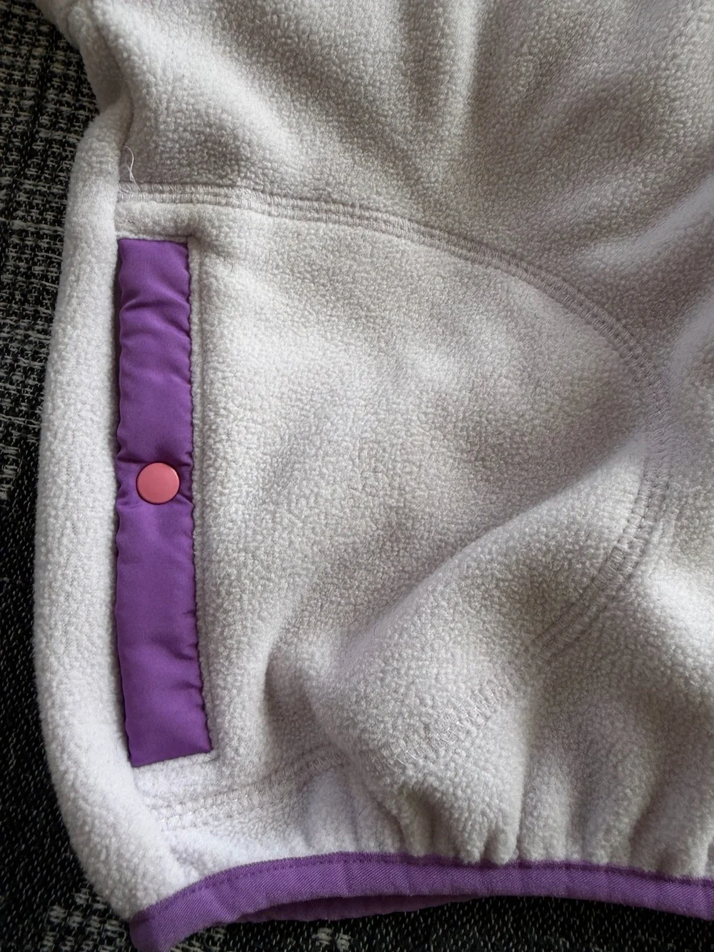 Old Navy Light Lavender Fleece Pullover with Purple Trim